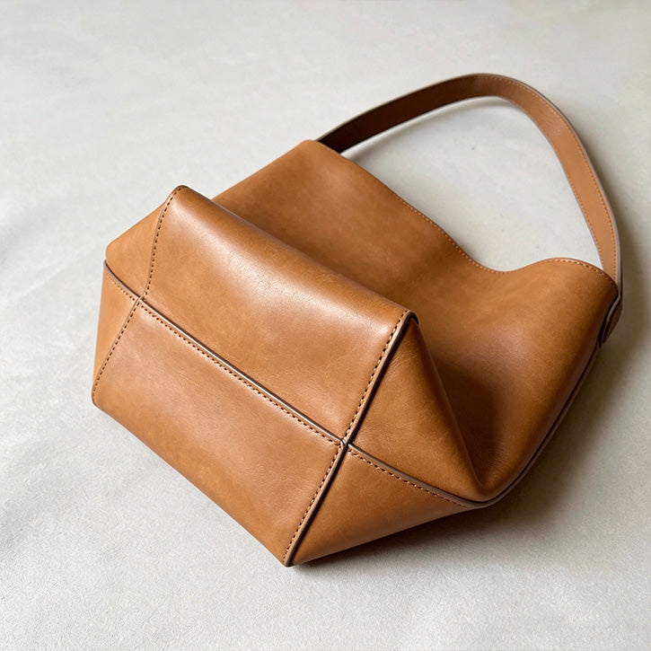 Leather Sewing Bag Pattern: Bucket Bag (DIY PDF Pattern) DWIPDFZS260