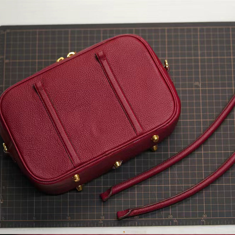 ملحقات الحقيبة الجلدية: لحقيبة بوسطن الجلدية بنمط DWIPDFZS138