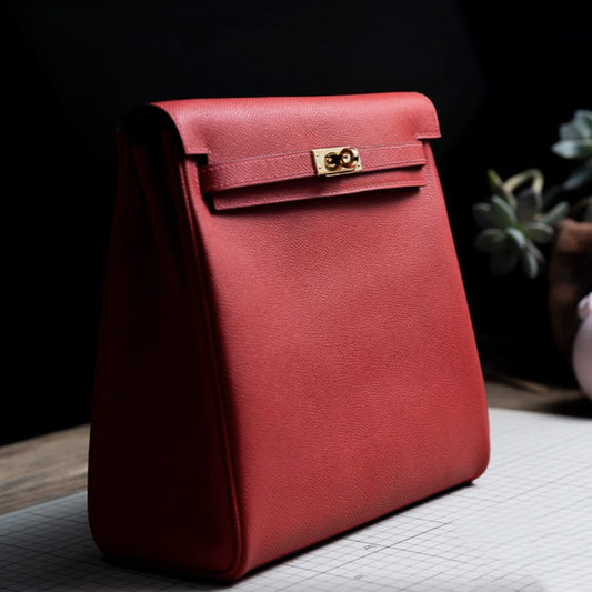 نمط حقيبة الخياطة الجلدية: حقيبة ظهر مستوحاة من كيليادو (نمط PDF DIY) DWIPDFZS175