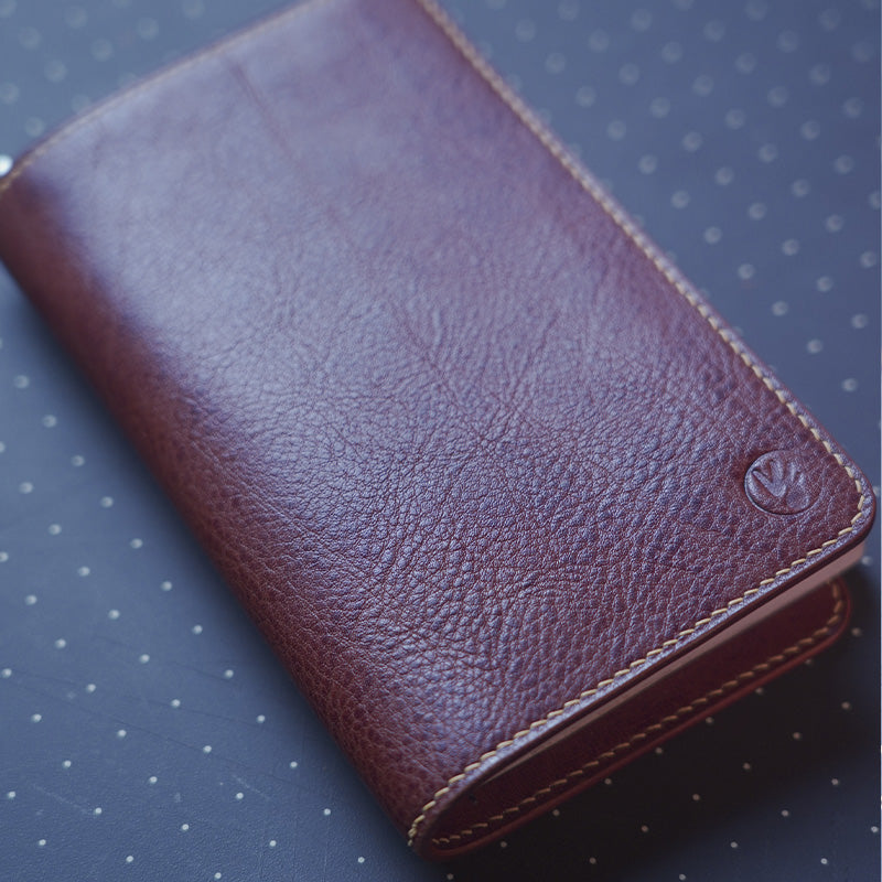 إكسسوارات صغيرة لخياطة الجلود: حامل جواز السفر (نمط PDF DIY) DWIPDFTR14