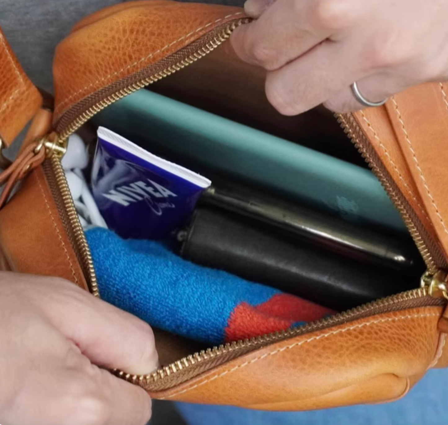 نمط حقيبة خياطة جلدية: حقيبة كروس بودي (نمط PDF DIY) DWIPDFTR05