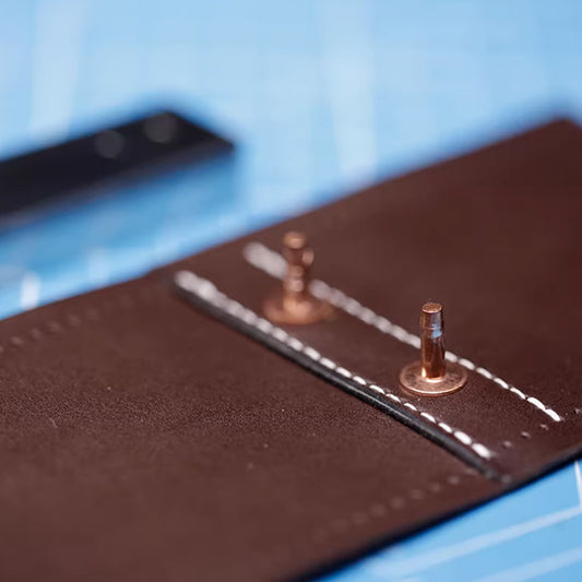 Leather Sewing Bag Pattern: Crossbody Bag  (DIY PDF Pattern) DWIPDFZS103