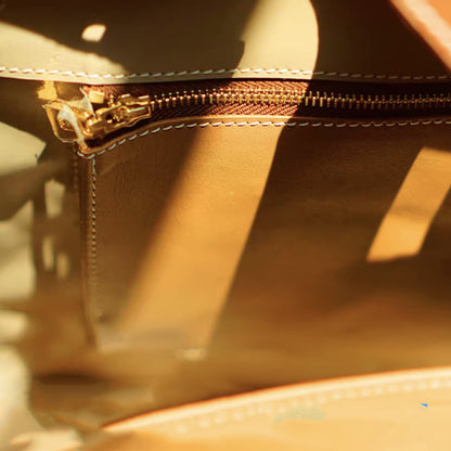 ملحقات الحقيبة الجلدية: حقيبة كلاتش مستوحاة من كيلي DWIPDFZS169