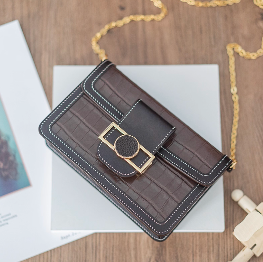 Leather Sewing Pattern: Crossbody Bag (DIY PDF Pattern) DWIPDFZS054