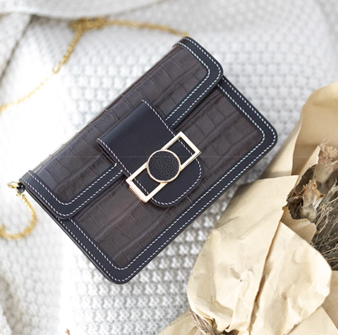 Leather Sewing Pattern: Crossbody Bag (DIY PDF Pattern) DWIPDFZS054