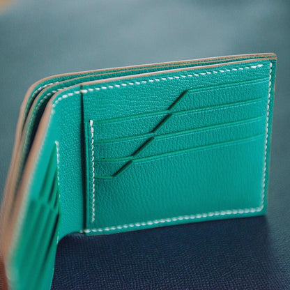 Leather Sewing Pattern: Bifold Wallet with 8 Slots (DIY PDF Pattern) DWIPDFZS057-8