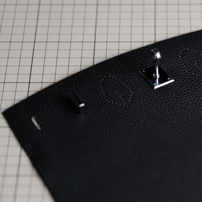 ملحقات الحقيبة الجلدية: حقيبة كلاتش مستوحاة من كيلي DWIPDFZS169