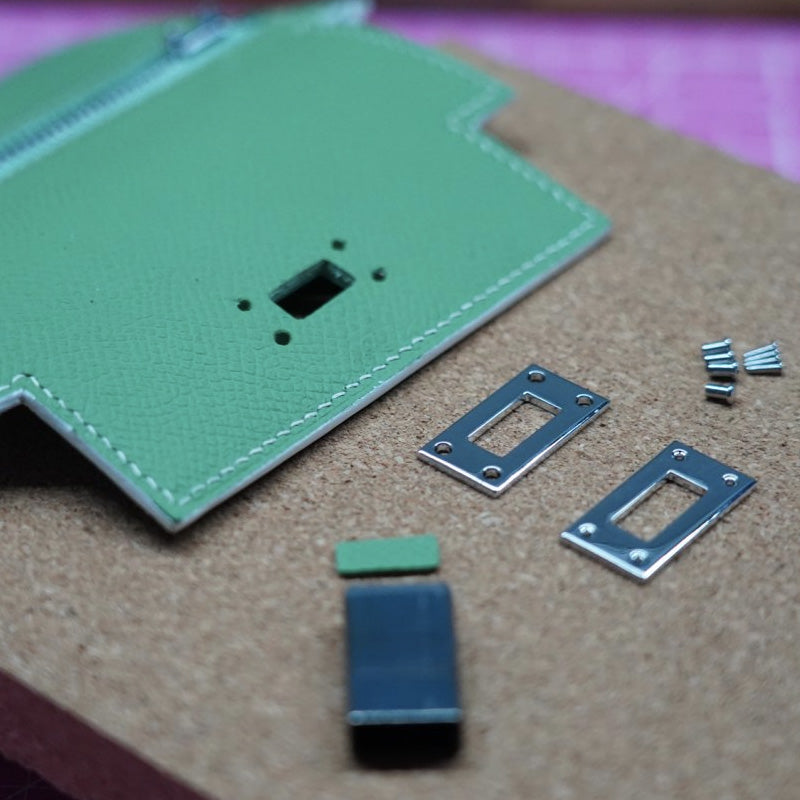 ملحقات الحقيبة الجلدية: لحامل البطاقة المستوحى من كيلي DWIPDFZS136