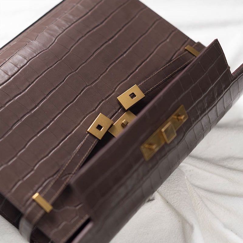 ملحقات الحقيبة الجلدية: حقيبة كلاتش مستوحاة من مانهاتن DWIPDFZS158