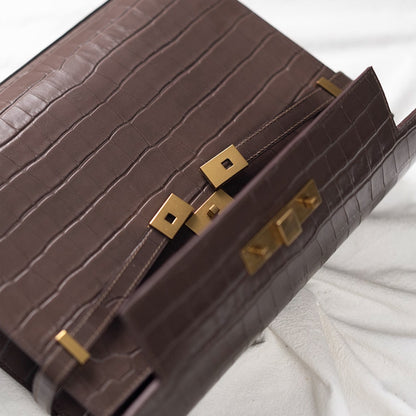 ملحقات الحقيبة الجلدية: حقيبة كلاتش مستوحاة من مانهاتن DWIPDFZS158