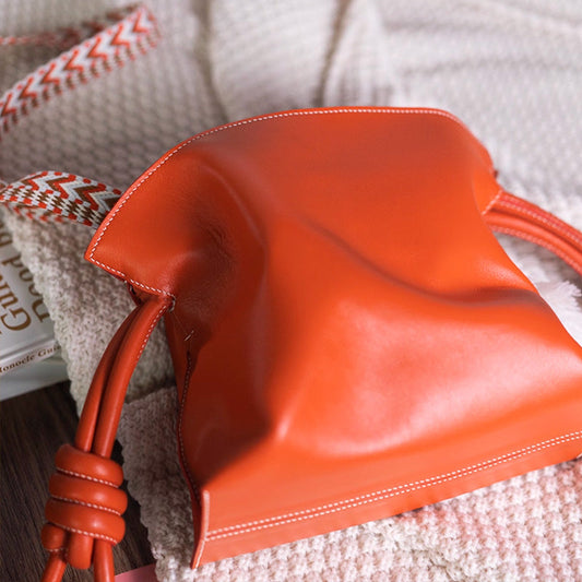 Leather Sewing Pattern: Drawstring Crossbody Bag (DIY PDF Pattern) DWIPDFZS188