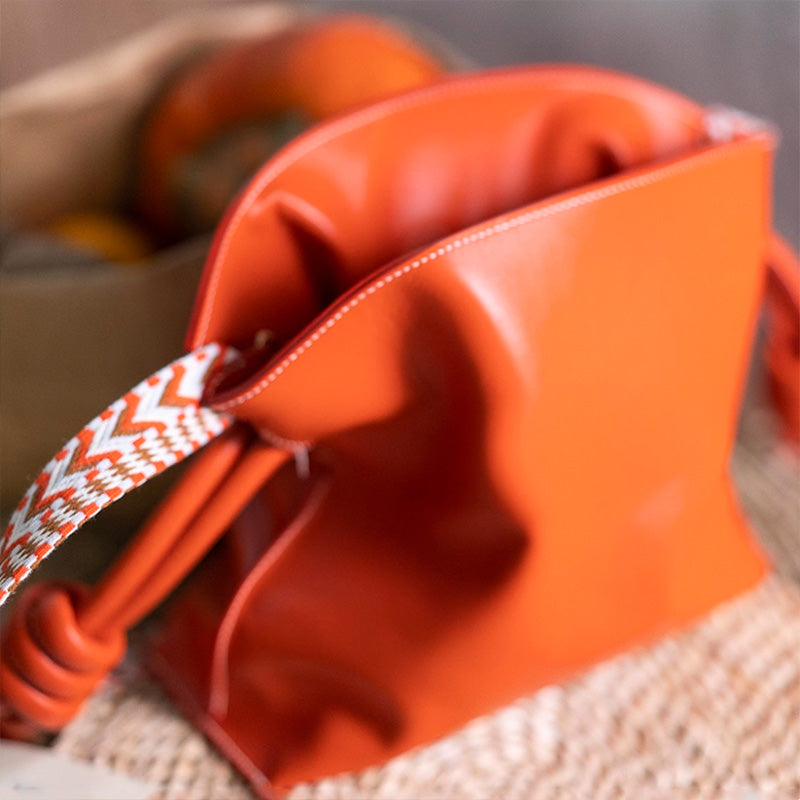 Leather Sewing Pattern: Drawstring Crossbody Bag (DIY PDF Pattern) DWIPDFZS188