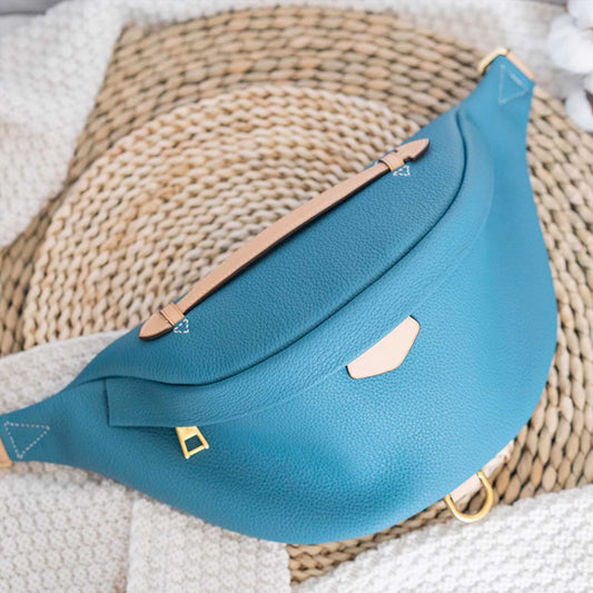 Leather Sewing Pattern: Fanny Pack Design (DIY PDF Pattern) DWIPDFZS189