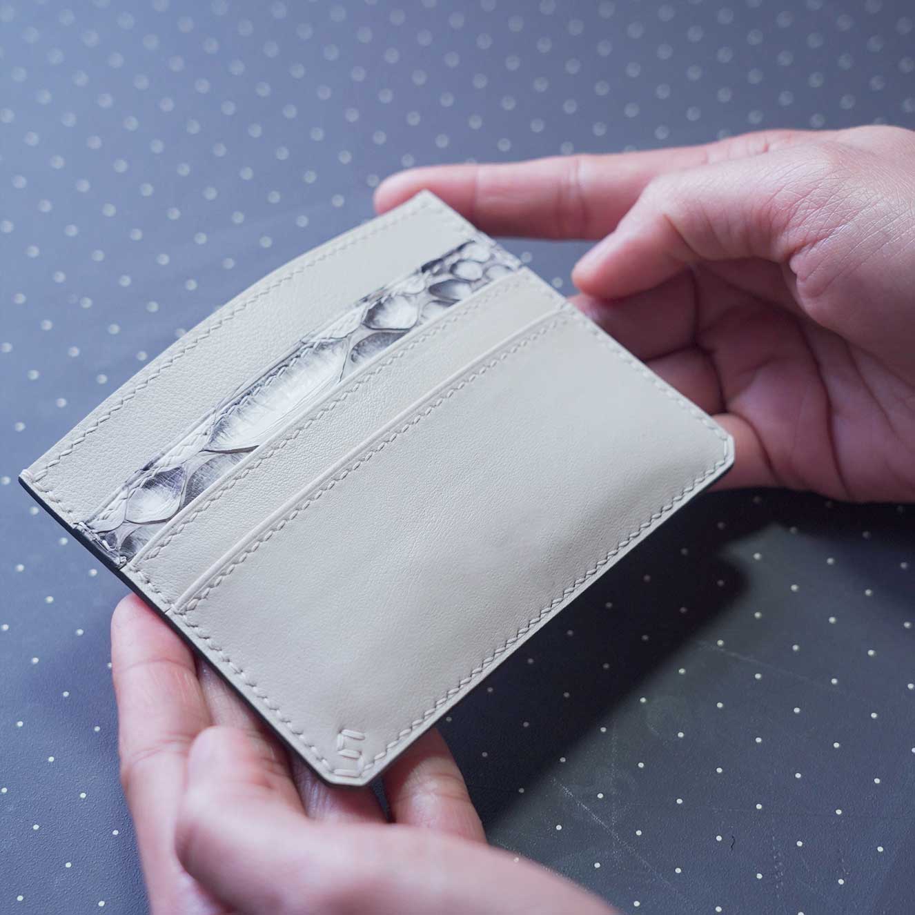 Leather Sewing Small Accessories: Cardholder (DIY PDF Pattern) DWIPDFZS238